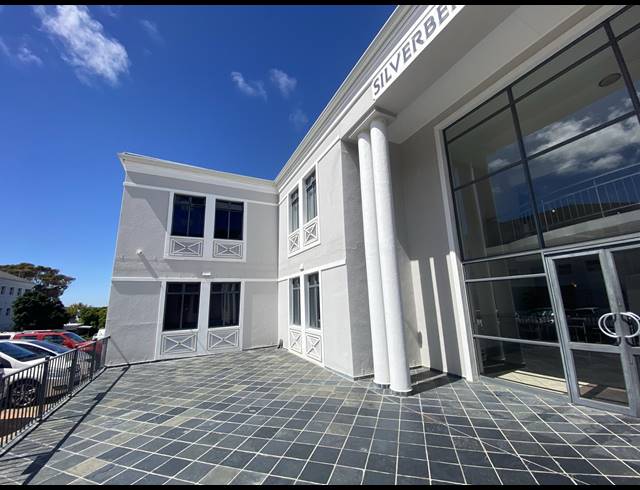 52M² OFFICE TO LET IN STEENBERG